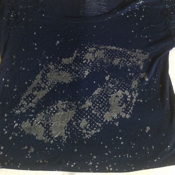 Tops - Ladies Sparkly Lips top